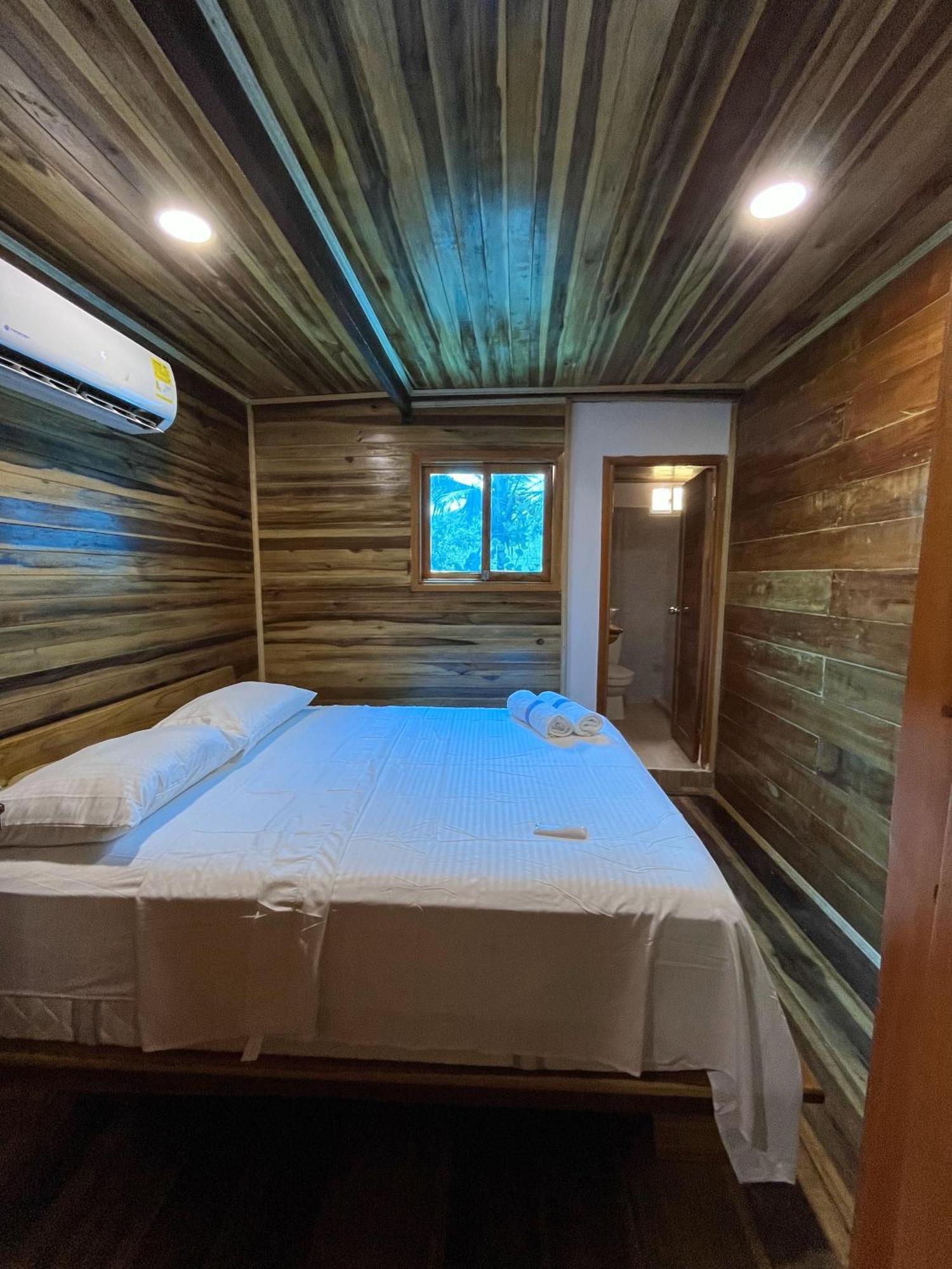 The Shark Cabana Frente Al Mar ลอสนารานฆอส ภายนอก รูปภาพ